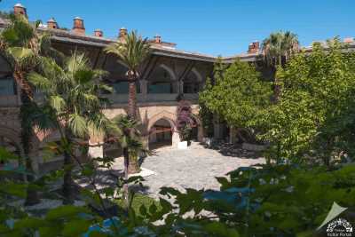 Öküz Mehmetpaşa Kervansarayı